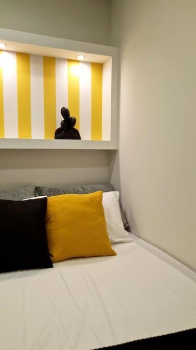 Faronita - Luxury Apt In The Heart Of 칼라마타 외부 사진